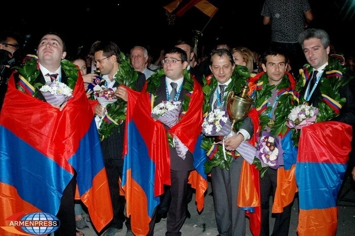 Armenian team in Yerevan after winning the 2012 Olympiad, last of Vladimir Akopian
